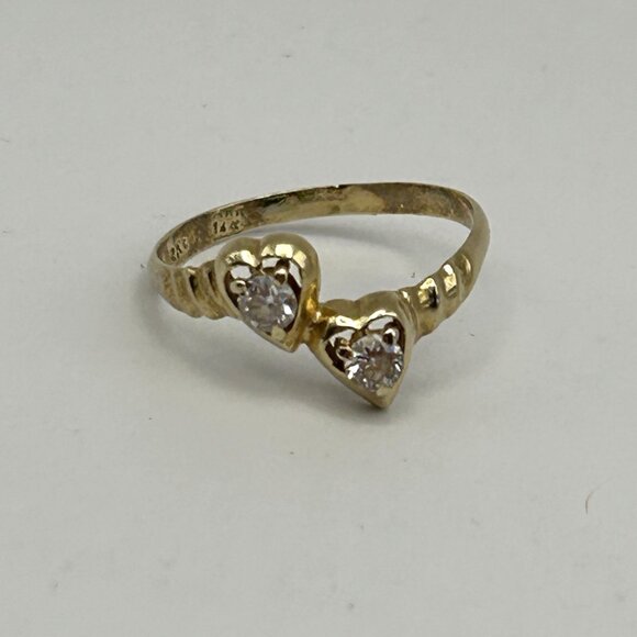14K Turkey Ring Size 6.5 Two Stone CZ Heart Design - Picture 9 of 13